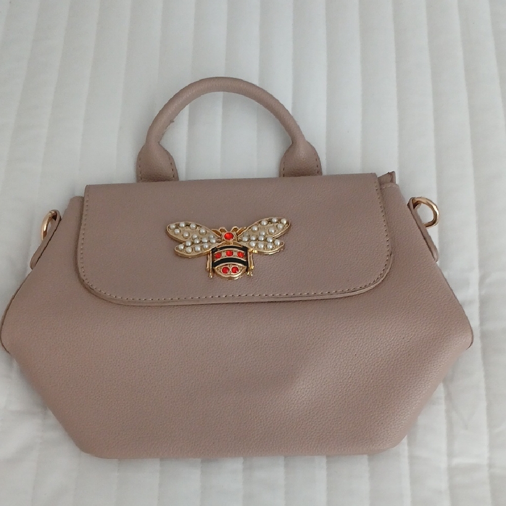 Elegant Beige Handbag with Bee Embellishment